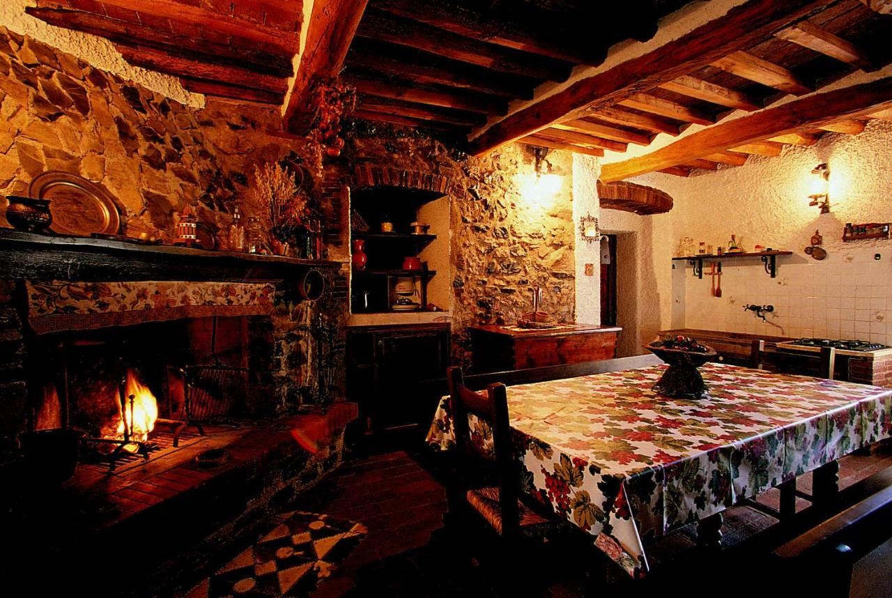 Casa Conti Di Sotto Villa กาวอร์ราโน ภายนอก รูปภาพ