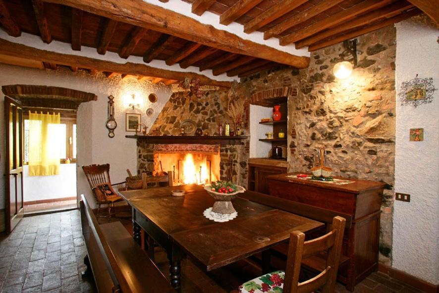 Casa Conti Di Sotto Villa กาวอร์ราโน ภายนอก รูปภาพ