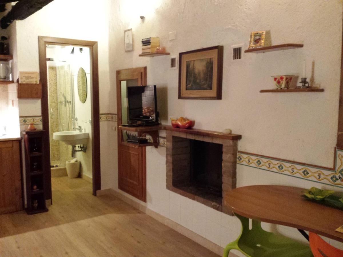 Casa Conti Di Sotto Villa กาวอร์ราโน ภายนอก รูปภาพ